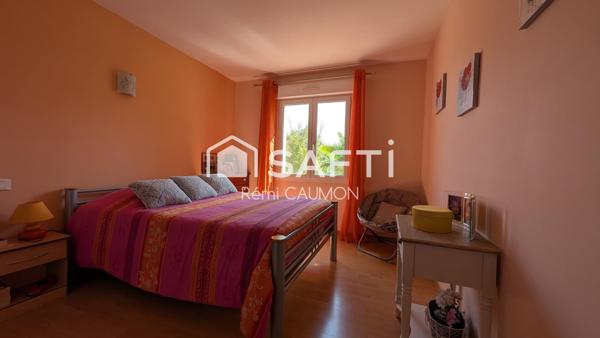 Maison plain-pied avec garage indépendant