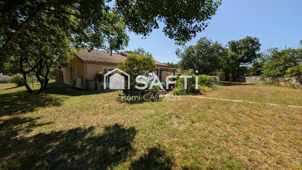 Maison plain-pied avec garage indépendant
