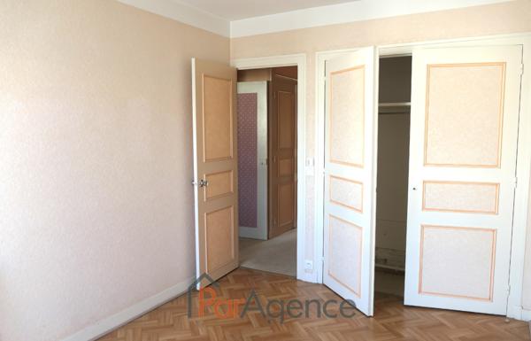 CENTRE VILLE - LOCAL COMMERCIAL + LOGEMENT - IMMEUBLE DE RAP