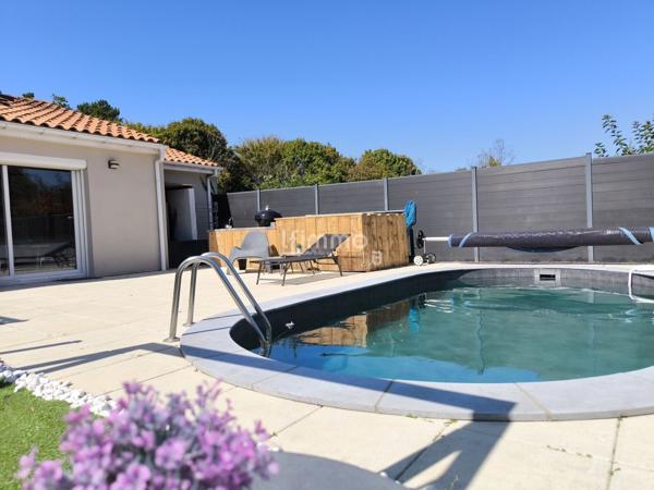 Maison contemporaine et économe avec studio indépendant.