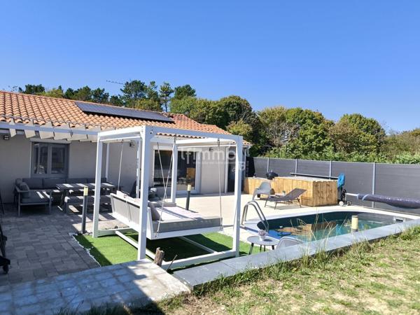 Maison contemporaine et économe avec studio indépendant.