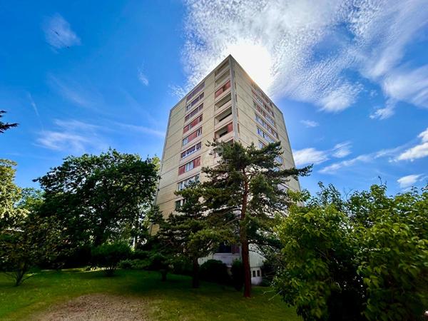 Appartement Poissy 5 pièce(s) 82 m2 €274 900 ** - Référence 9203