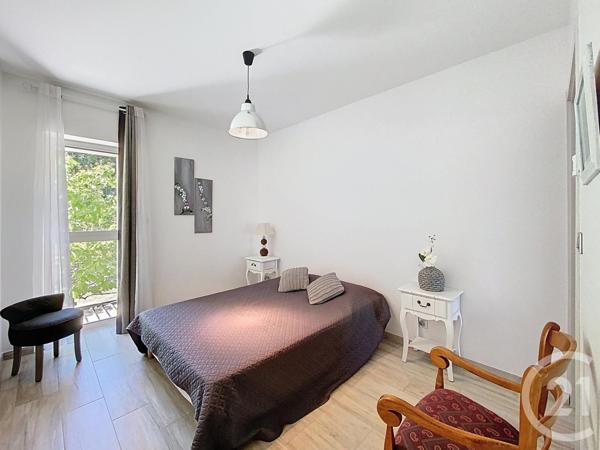 Maison à vendre  5 pièces - 292,23 m2 ST GERMAIN LAPRADE - 43