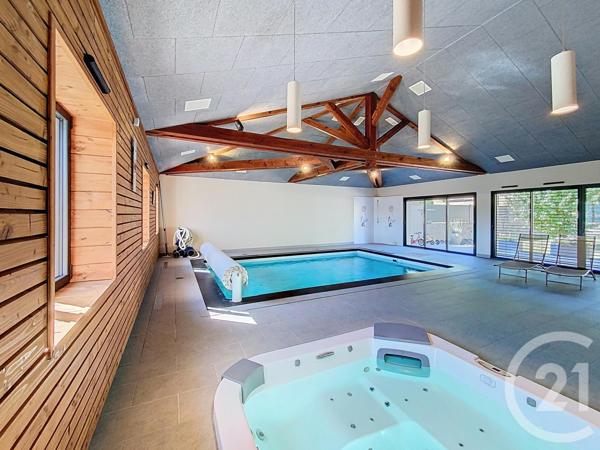 Maison à vendre  5 pièces - 292,23 m2 ST GERMAIN LAPRADE - 43