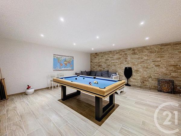 Maison à vendre  5 pièces - 292,23 m2 ST GERMAIN LAPRADE - 43