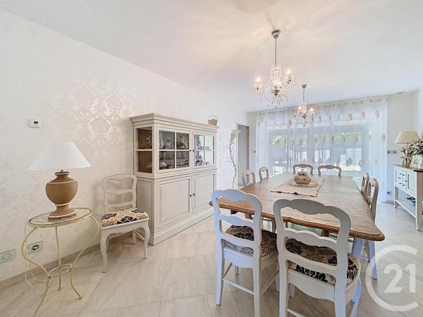 Maison à vendre  5 pièces - 292,23 m2 ST GERMAIN LAPRADE - 43