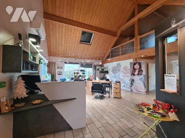 Immobilier Professionnel à vendre Vercel-Villedieu-le-Camp