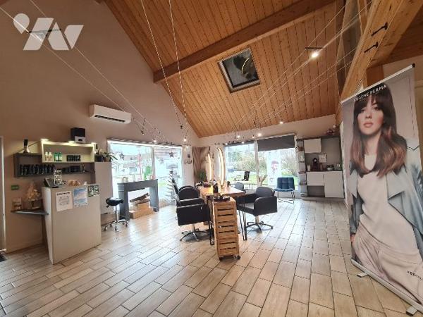 Immobilier Professionnel à vendre Vercel-Villedieu-le-Camp