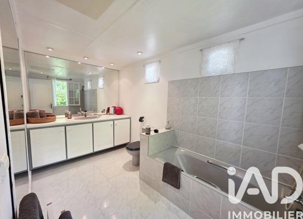 Maison à vendre 5 pièces 155 m² Saint-Paul