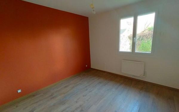 Maison à louer    4 pièces •  Lye