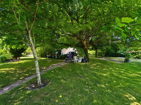 170m2 en pierre avec belle parcelle
