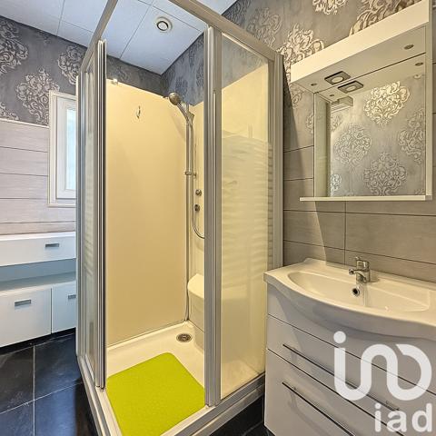 Maison à vendre 4 pièces 68 m² Saint-Yrieix-sur-Charente