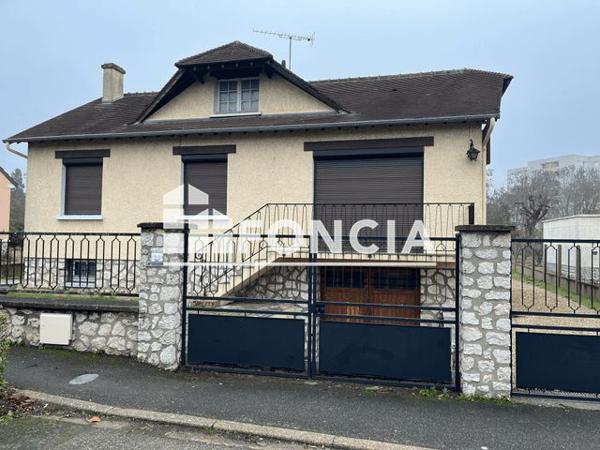 Location Maison 4 pièces 65 m² - 28 ROUTE DE CRECY Dreux 28100