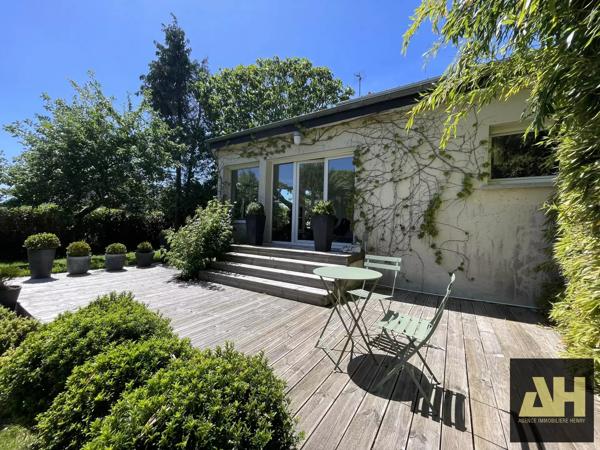 LE RELECQ-KERHUON - TRES BELLE MAISON - 3 CHAMBRES - JARDIN CLOS