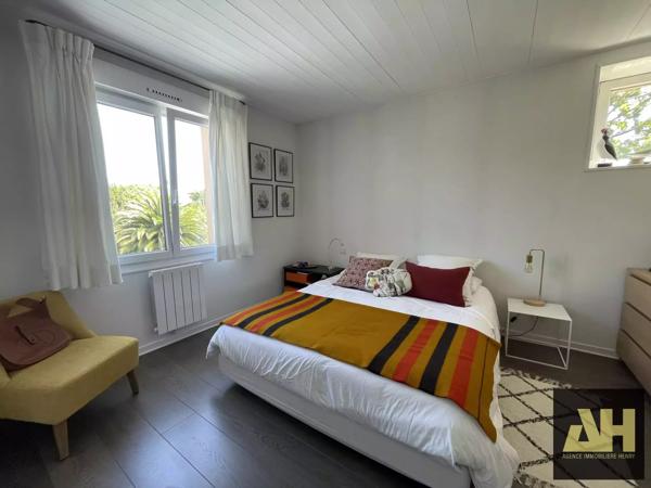 LE RELECQ-KERHUON - TRES BELLE MAISON - 3 CHAMBRES - JARDIN CLOS