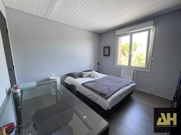 LE RELECQ-KERHUON - TRES BELLE MAISON - 3 CHAMBRES - JARDIN CLOS
