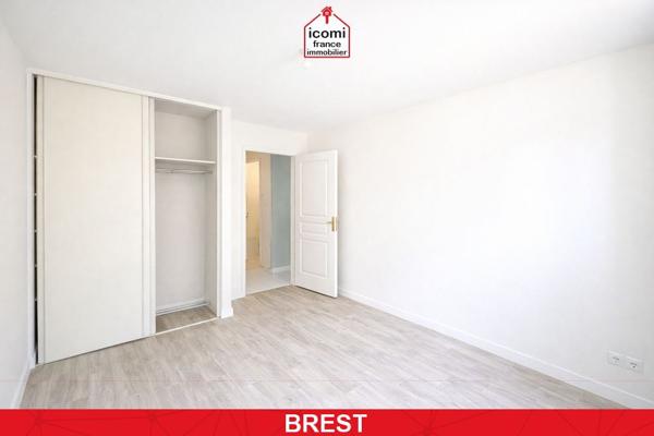 A VENDRE - APPARTEMENT 42M² - 1 CHAMBRE - - BOURG DE LAMBEZELEC - ASCENSEUR - PROCHE COMMERCES