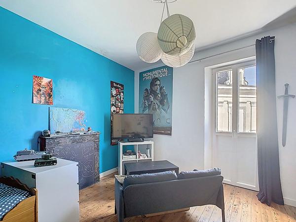 Grande maison de caractere proche des commodites a decouvrir dans Les Hauts d Anjou !