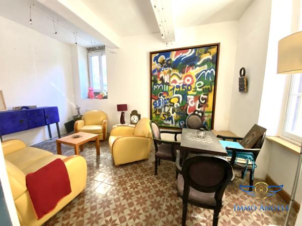 MAISON DE VILLAGE AVEC JARDIN