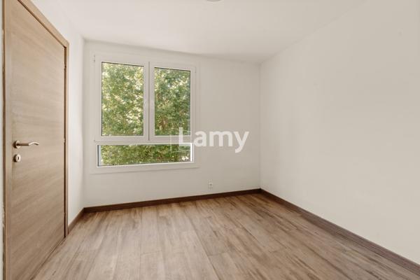 Appartement t4 avec cave. garage en sus (25k€)