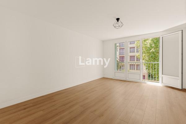 Appartement t4 avec cave. garage en sus (25k€)