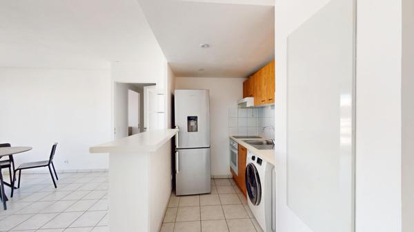 T2 49,75 m² Dernier étage Terrasse de près de 16 m² Garage fermé Montpellier Rondelet