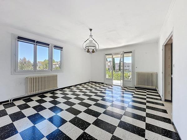 Vente / Appartement T6