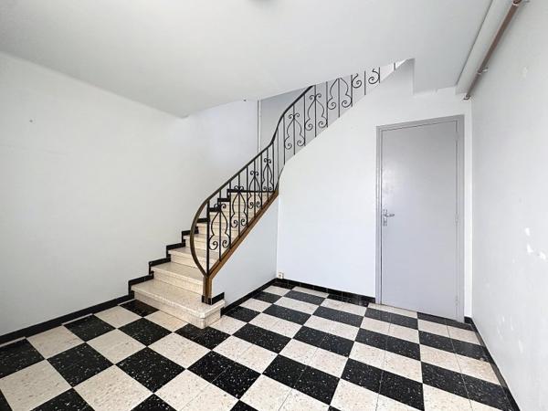 Vente / Appartement T6