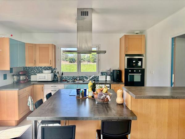 Vannes - Maison Familiale 8 Pièces - 216m2