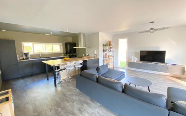 Maison à vendre    5 pièces •  Langon