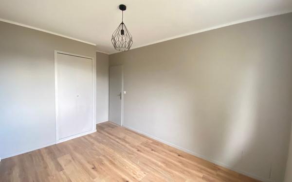 Maison à vendre    5 pièces •  Langon