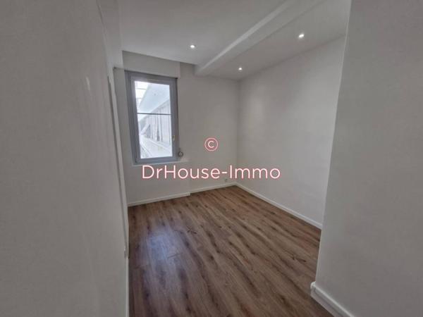 Bureau à louer 4 pièces de 80 m²