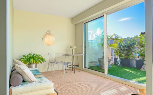 Appartement à vendre    3 pièces • 113 m2 Nice