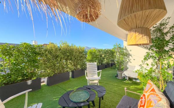 Appartement à vendre    3 pièces • 113 m2 Nice