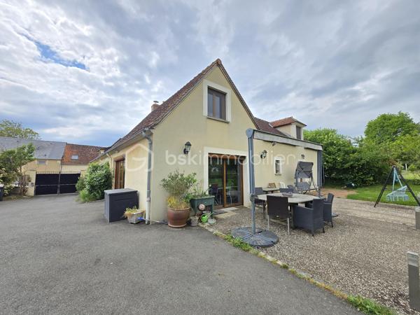 Maison longere de 228 m²