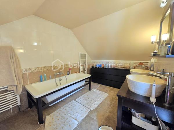 Maison longere de 228 m²