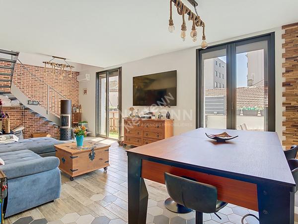 LE GRAU DU ROI - MAISON P4 EN TRES BON ETAT VUE MER - SECTEUR CENTRE VILLE