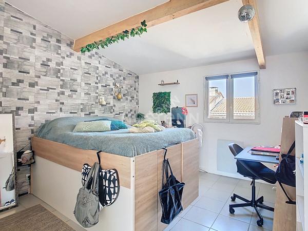 LE GRAU DU ROI - MAISON P4 EN TRES BON ETAT VUE MER - SECTEUR CENTRE VILLE