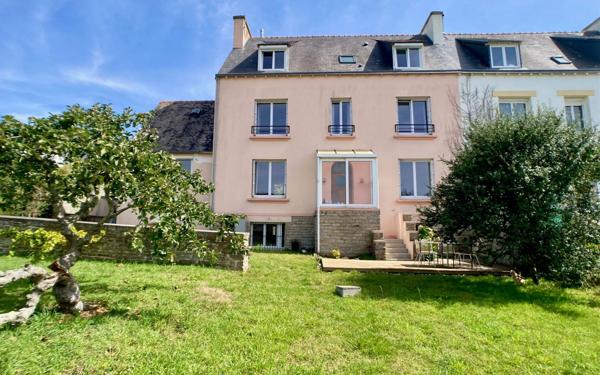 Maison à vendre    7 pièces •  Plouhinec