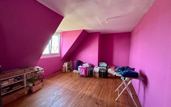 Maison à vendre    7 pièces •  Plouhinec