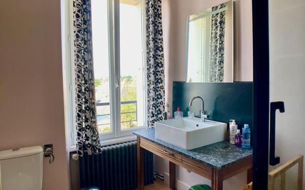 Maison à vendre    7 pièces •  Plouhinec