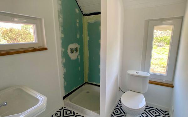 Maison à vendre    7 pièces •  Plouhinec