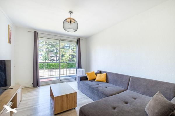 Appartement 165 550 € Bron 2 p 51 m² DPE E