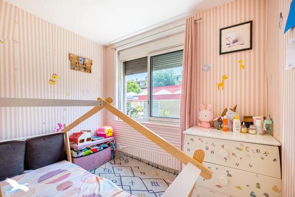 Appartement 165 550 € Bron 2 p 51 m² DPE E