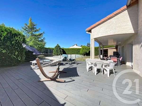 Maison à vendre  5 pièces - 164 m 2   SANSSAC L EGLISE  - 43