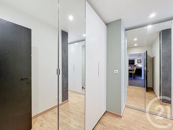 Maison à vendre  5 pièces - 164 m 2   SANSSAC L EGLISE  - 43