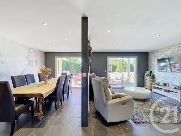 Maison à vendre  5 pièces - 164 m 2   SANSSAC L EGLISE  - 43