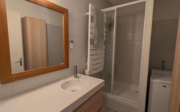 Appartement à vendre    4 pièces • 80,84 m2 Talence