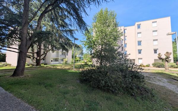Appartement à vendre    4 pièces • 80,84 m2 Talence