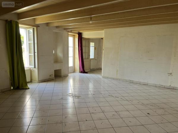 Maison à vendre à Sainte-Hermine en Vendée (85210), ref : 85088-2253